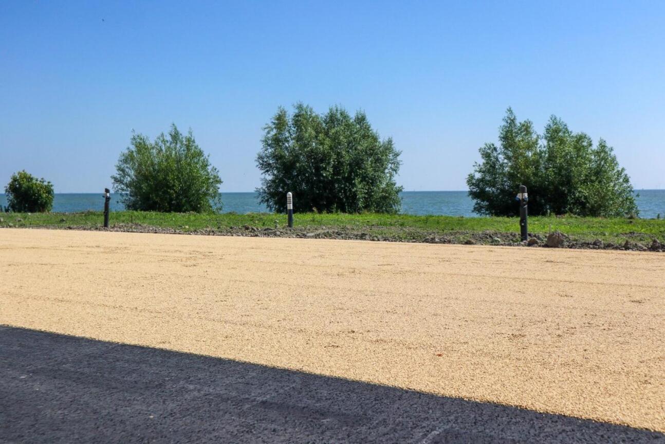 EuroParcs Enkhuizer Strand Enkhuizen Exterior foto